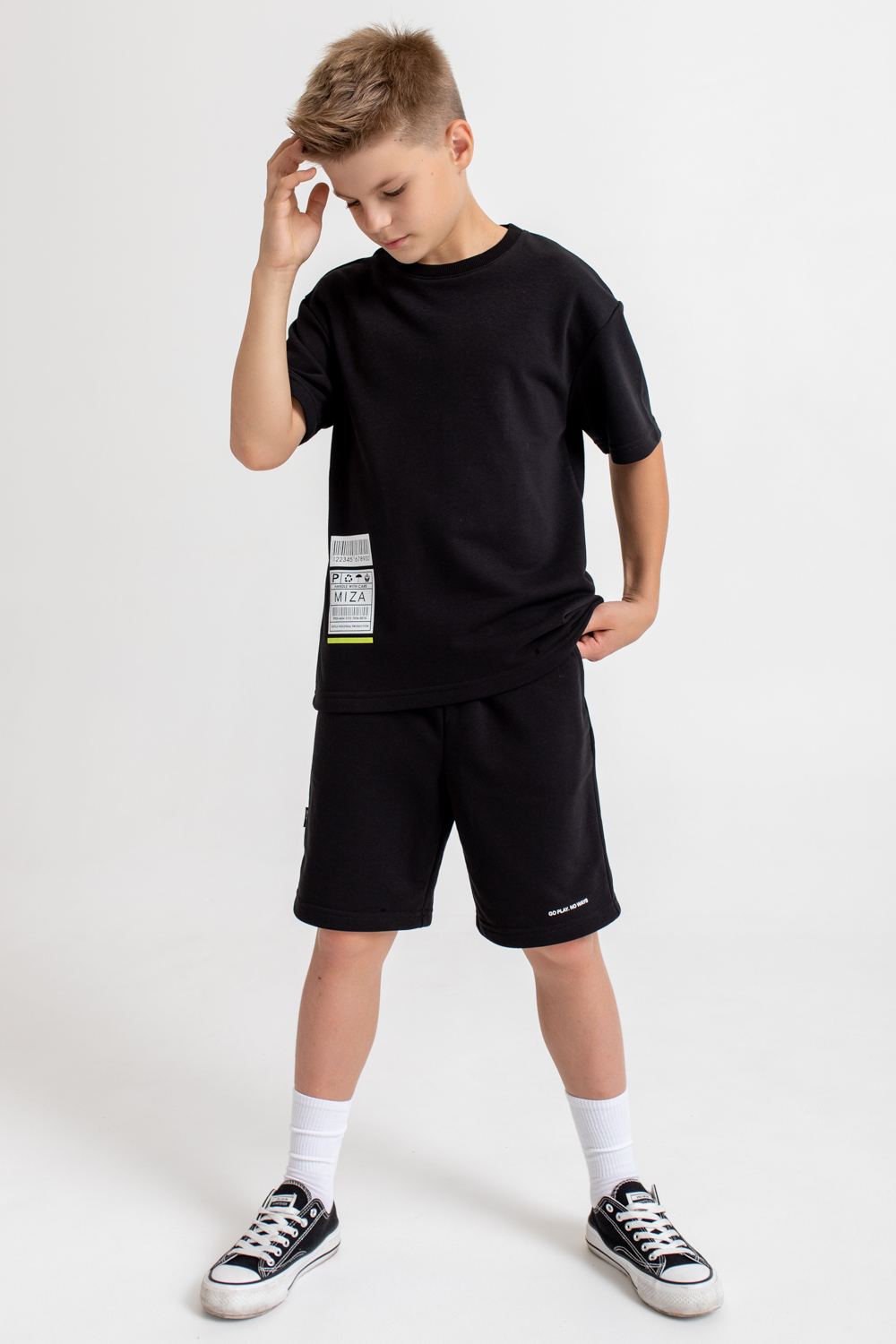 Костюм (134 черный)